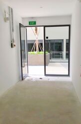 The Promenade@Pelikat (D19), Retail #596290931